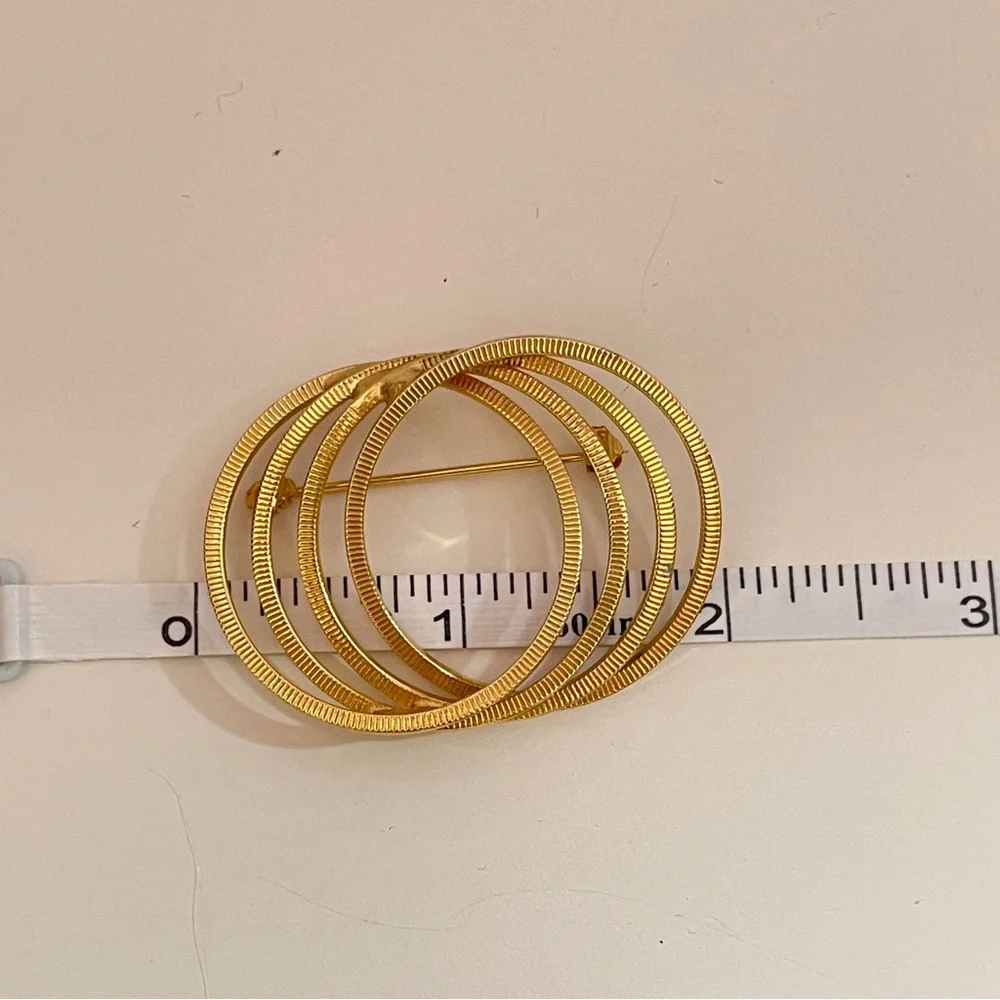Vintage Heavy Gold Tone Abstract Circle Geometric Statement Retro Brooch / Pin